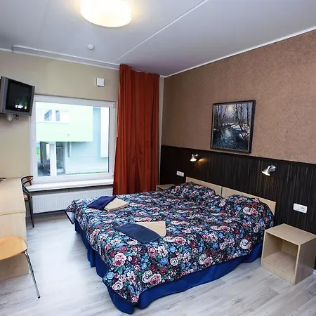 Szálloda Ranna & Free Parking 2*