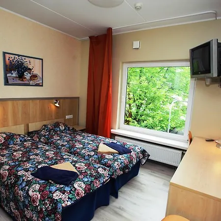 Ranna & Free Parking