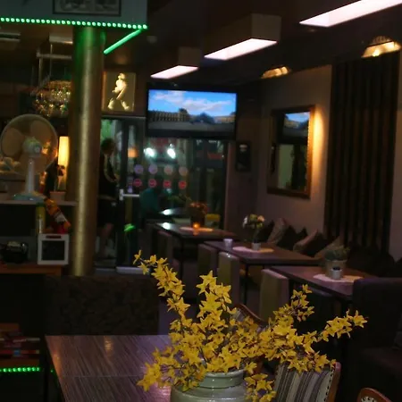 Ranna & Free Parking Отель 2*