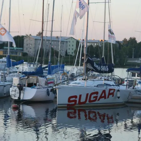 Szálloda Ranna & Free Parking 2*