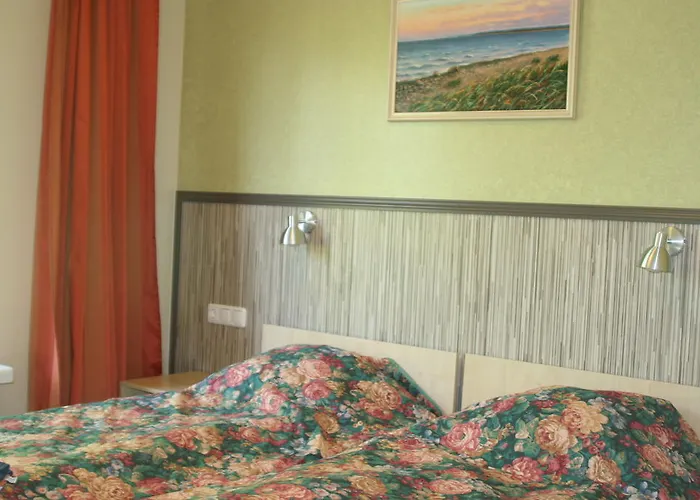 Отель Ranna & Free Parking