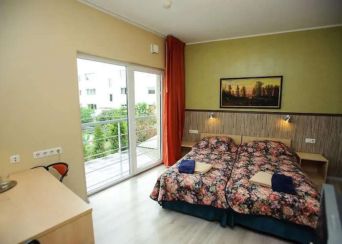 Ranna & Free Parking Hotel