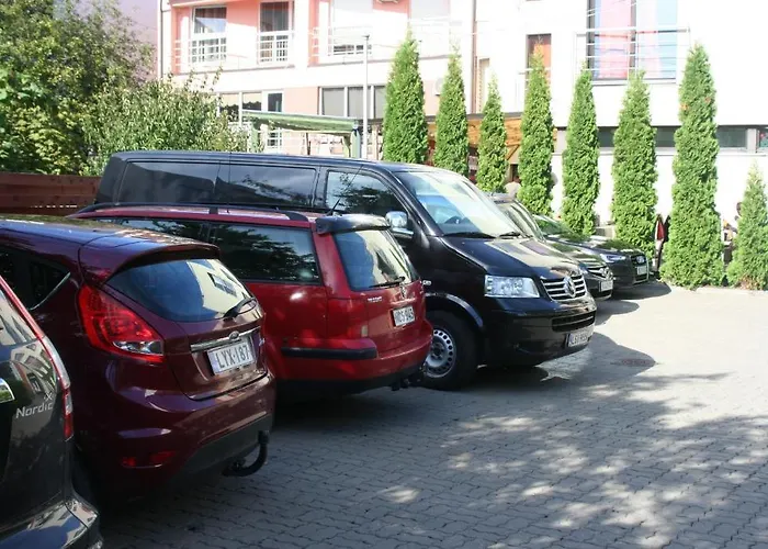 Ranna & Free Parking Отель