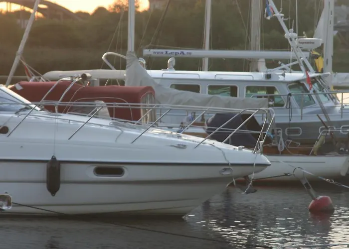 Ranna & Free Parking Отель 2*