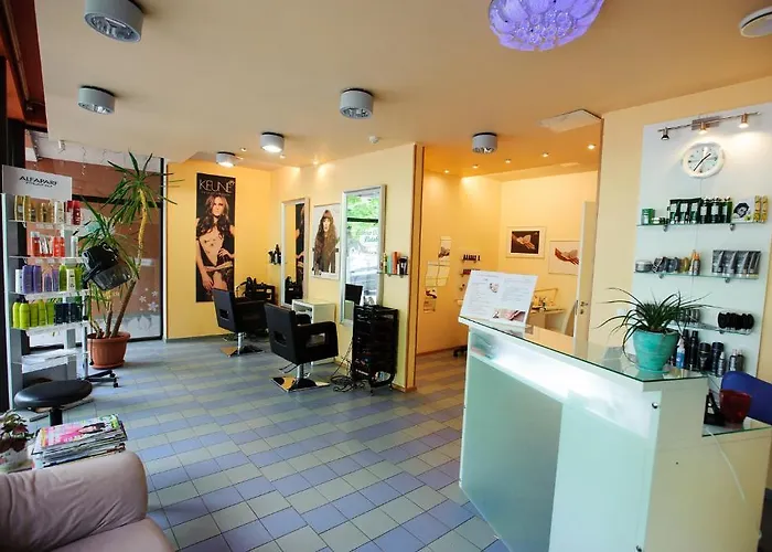 Ranna & Free Parking 2*