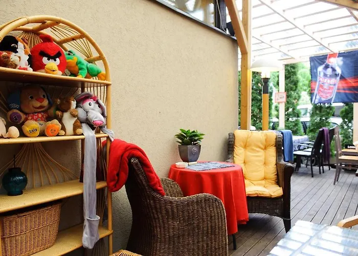 Ranna & Free Parking