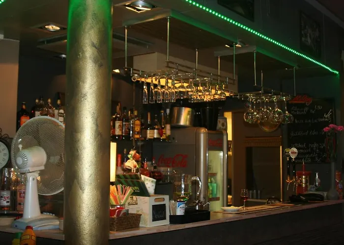 Ranna & Free Parking